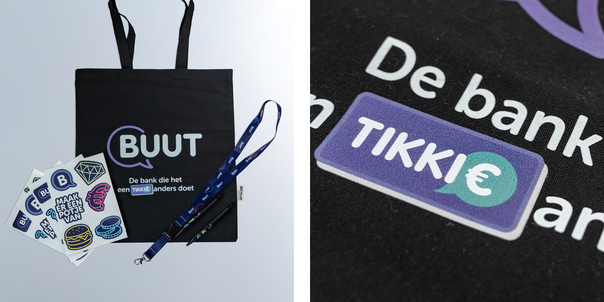 Buut stickers en canvas tassen set en inzoom op de bedrukking van de canvas tas voor de lancering van de nieuwe digitale bank